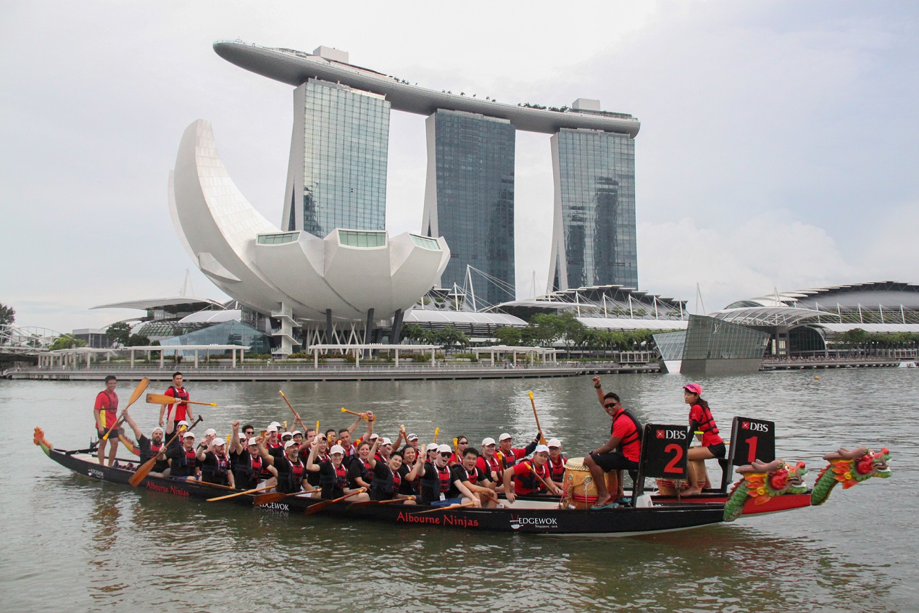 Dragonboat Teambuilding, Dragon Boat Singapore Team Building, Dragon